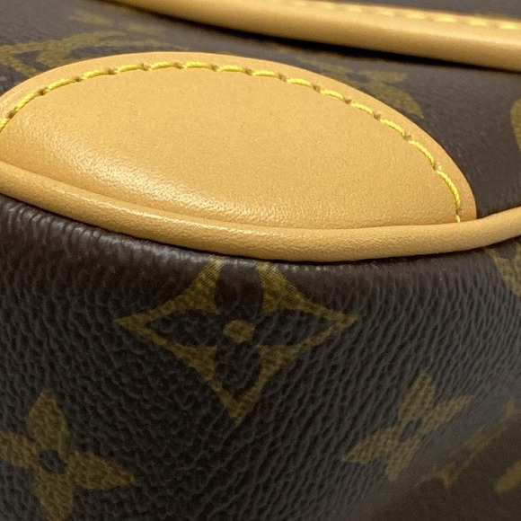 Louis Vuitton Bag NM Diane Fuchsia Shoulder PM - Picture 6 of 16